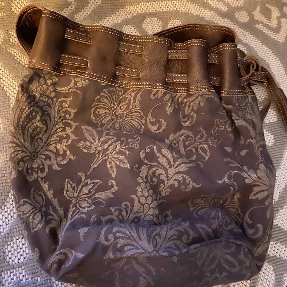 Fossil Maggie Tote - Picture 3 of 3
